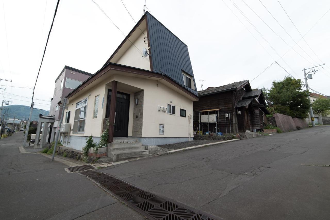 אוטארו Guest House Asahi מראה חיצוני תמונה